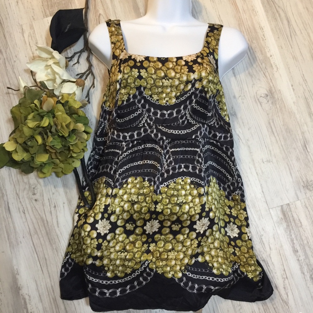 SOLD🚫😊🎉HP🏆🥇CAbi 100% silk top